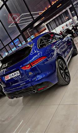 جاگوار F-Pace